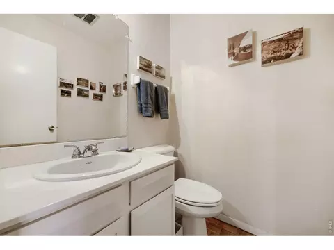Bath - 1510 Chambers Dr, Boulder, CO 80305 photo 4 of 5