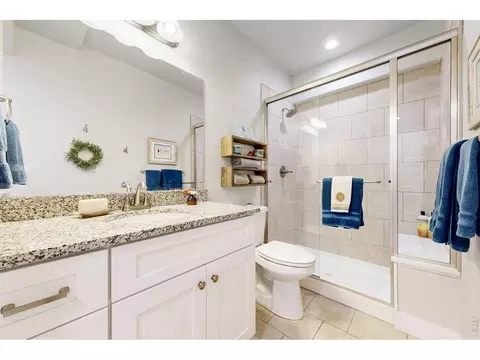 Bath - 360 Capitol Reef St, Berthoud, CO 80513 photo 5 of 5