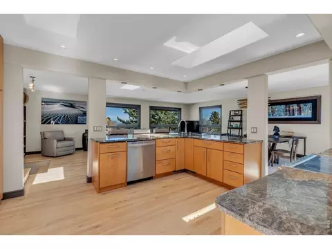 Kitchen - 3130 Kittrell Ct, Boulder, CO 80305 photo 2 of 5