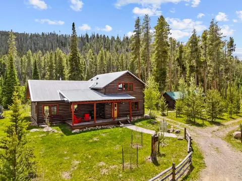 3219 County Road 99 Rd, Jelm, WY 82063
