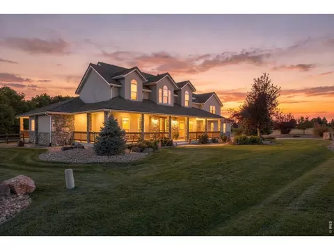 9078 Fieldcrest Ln, Longmont, CO 80503