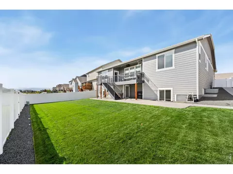 Exterior - 1829 Holloway Dr, Windsor, CO 80550 photo 3 of 4