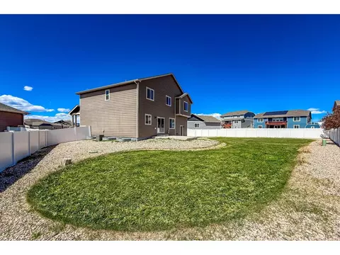 Exterior - 2158 Lamborn Ct, Berthoud, CO 80513 photo 4 of 7