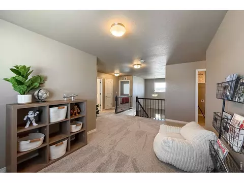 Entry Way - 2158 Lamborn Ct, Berthoud, CO 80513 photo 4 of 5