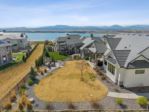 Exterior - 2355 Sugarloaf Rd, Berthoud, CO 80513 photo 10 of 11