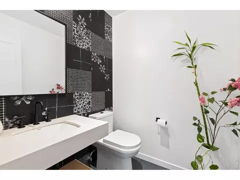 Bath - 3560 16th St, Boulder, CO 80304 photo 1 of 7