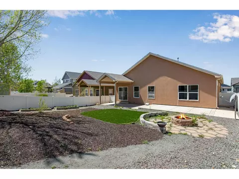 Exterior - 3620 Rialto Ave, Evans, CO 80620 photo 6 of 6