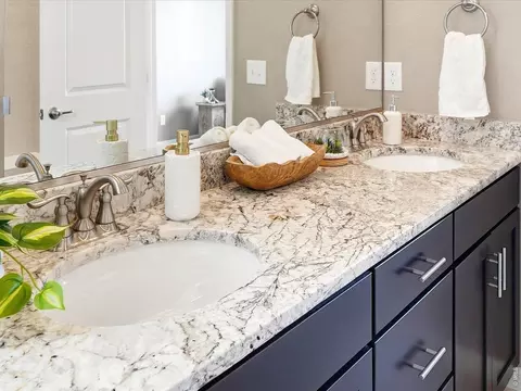 Bath - 778 Wagon Bend Rd, Berthoud, CO 80513 photo 1 of 4
