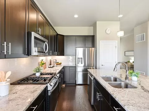Kitchen - 778 Wagon Bend Rd, Berthoud, CO 80513 photo 2 of 4