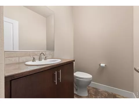Bath - 102 Kitty Hawk Dr, Windsor, CO 80550 photo 3 of 6