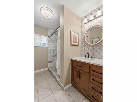Bath - 308 West Ave, Brush, CO 80723 photo 1 of 4
