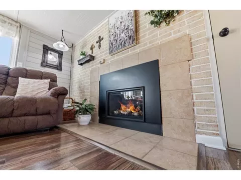 Living - 308 West Ave, Brush, CO 80723 photo 6 of 8