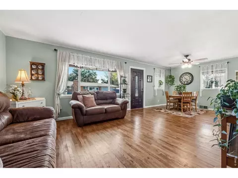 Living - 308 West Ave, Brush, CO 80723 photo 3 of 8