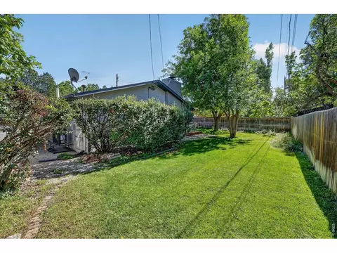 Exterior - 3565 19th St, Boulder, CO 80304 photo 5 of 11