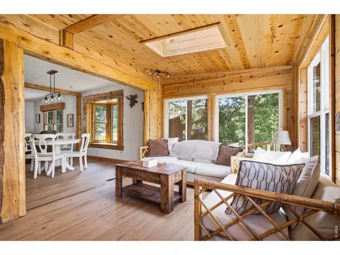 428 Rustic Rd, Bellvue, CO 80512