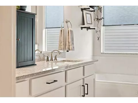 Bath - 1962 Raindrop Dr, Windsor, CO 80550 photo 6 of 6