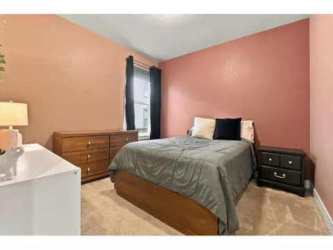 Bedroom - 1962 Raindrop Dr, Windsor, CO 80550 photo 7 of 8