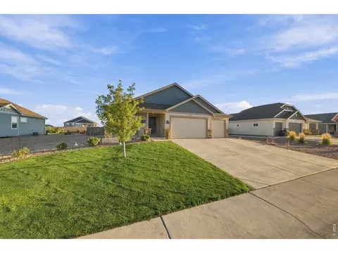Exterior - 121 Seventh Ave, Wiggins, CO 80654 photo 2 of 10