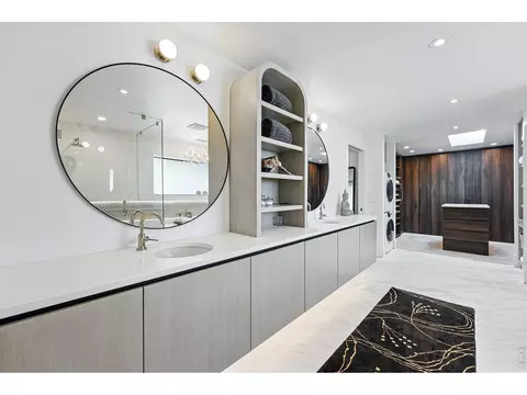 Bath - 6923 Hunter Pl, Boulder, CO 80301 photo 3 of 7
