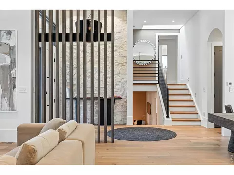 Entry Way - 6923 Hunter Pl, Boulder, CO 80301 photo 2 of 2