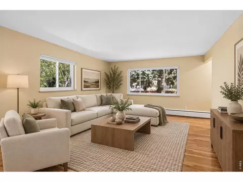 Living - 441 Harvard Ln, Boulder, CO 80305 photo 2 of 4