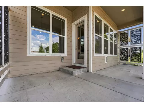 Exterior - 326 Bronco Ct, Berthoud, CO 80513 photo 3 of 10