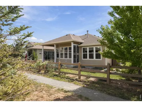 Exterior - 326 Bronco Ct, Berthoud, CO 80513 photo 7 of 10