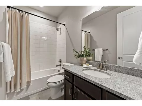 Bath - 326 Bronco Ct, Berthoud, CO 80513 photo 5 of 5