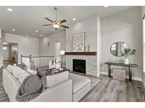 Living - 326 Bronco Ct, Berthoud, CO 80513 photo 2 of 4