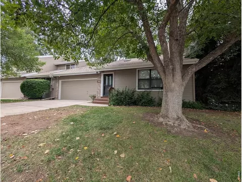 900 Shire Ct, Fort Collins, CO 80526