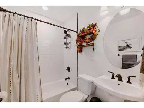 Bath - 301 4th St, Frederick, CO 80530 photo 2 of 3