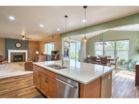 Kitchen - 12534 Shore Point St, Longmont, CO 80504 photo 3 of 3