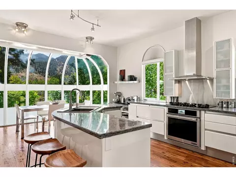 Kitchen - 403 Mountain View Rd, Boulder, CO 80302 photo 2 of 3