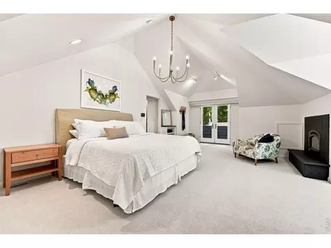Bedroom - 403 Mountain View Rd, Boulder, CO 80302 photo 2 of 5
