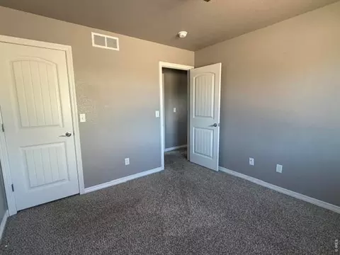 Bedroom - 1195 Green Mountain Rd, Windsor, CO 80550 photo 2 of 9
