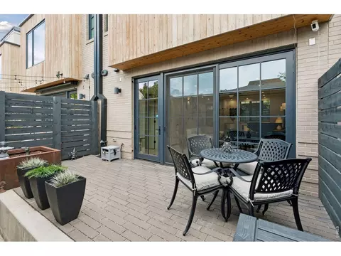 Exterior - 2128 Pearl St #B, Boulder, CO 80302 photo 3 of 7