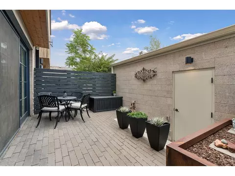 Exterior - 2128 Pearl St #B, Boulder, CO 80302 photo 4 of 7