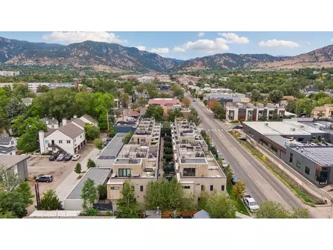 View/Area - 2128 Pearl St #B, Boulder, CO 80302 photo 6 of 6