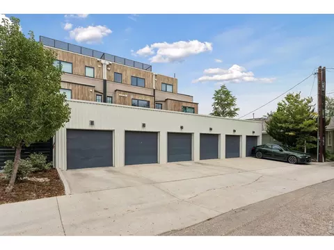 Exterior - 2128 Pearl St #B, Boulder, CO 80302 photo 7 of 7