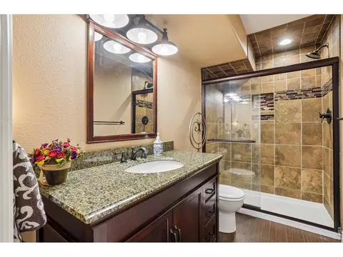 Bath - 485 Wind River Dr, Windsor, CO 80550 photo 5 of 5
