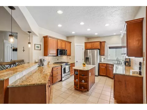 Kitchen - 485 Wind River Dr, Windsor, CO 80550 photo 2 of 5