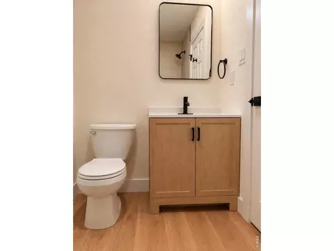 Bath - 2253 Smith Dr, Longmont, CO 80501 photo 4 of 10