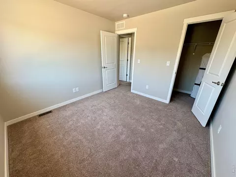 Bedroom - 333 Pyramid Peak St, Berthoud, CO 80513 photo 2 of 5