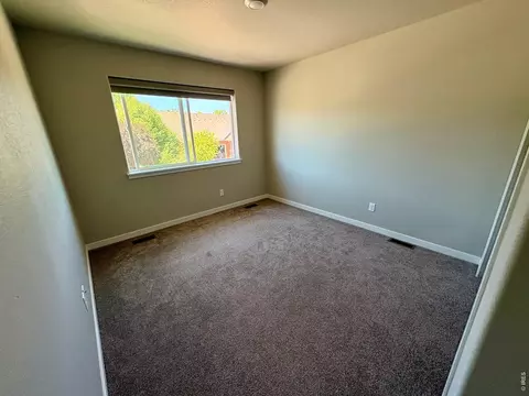 Bedroom - 333 Pyramid Peak St, Berthoud, CO 80513 photo 5 of 5