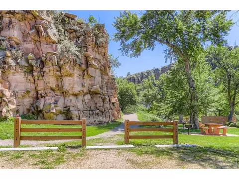 Exterior - 416 2nd Ave Apt 1 2 3 Ave #1, 2, 3, Lyons, CO 80540 photo 21 of 23