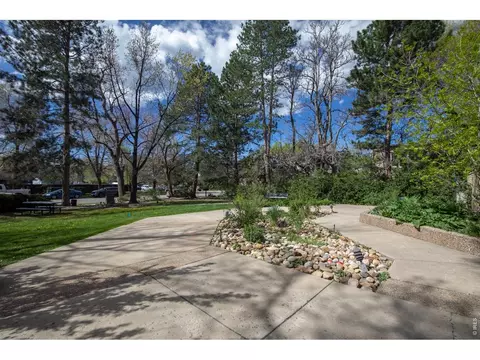 Exterior - 2711 Mapleton Ave #1, Boulder, CO 80304 photo 6 of 8