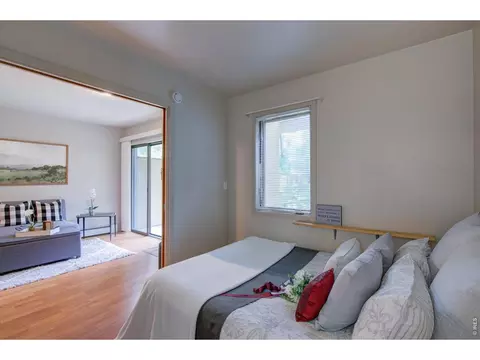 Bedroom - 2711 Mapleton Ave #1, Boulder, CO 80304 photo 3 of 3