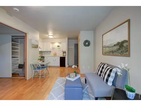 Living - 2711 Mapleton Ave #1, Boulder, CO 80304 photo 2 of 4