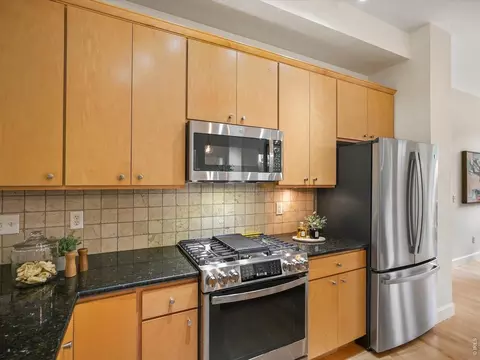 Kitchen - 1461 Zamia Ave, Boulder, CO 80304 photo 3 of 3