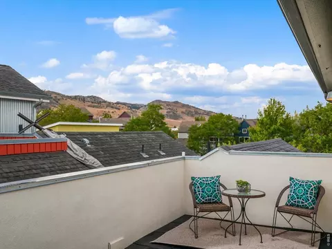 Exterior - 1461 Zamia Ave, Boulder, CO 80304 photo 3 of 9
